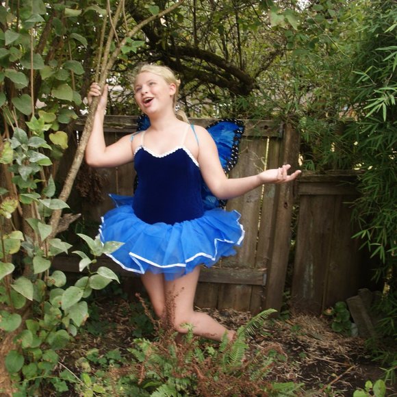 New FAIRY COSTUME Blue Leotard w/Tutu & Wings sz L - Picture 10 of 14